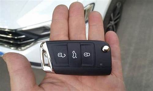 迈腾汽车钥匙换电池怎么打开_迈腾汽车钥匙换电池怎么打开车门